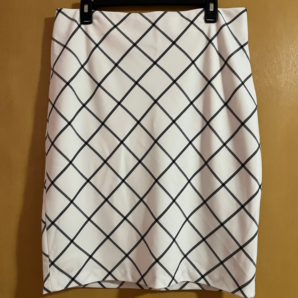The Limited White and Black Grid Pencil Skirt